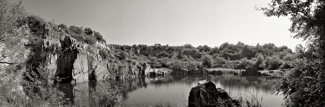 DSC_0003_panorama_mala_bw